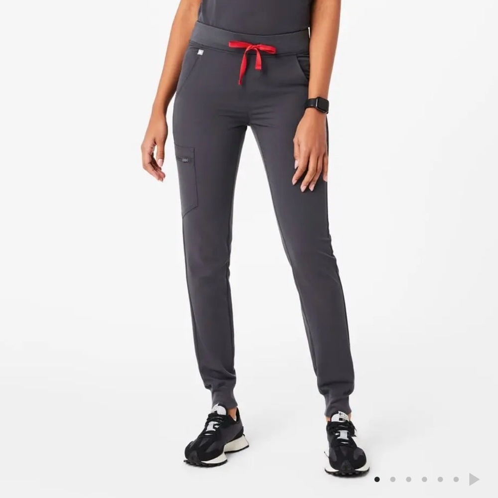 Figs - "Zamora Jogger" Scrub Pant | Medium